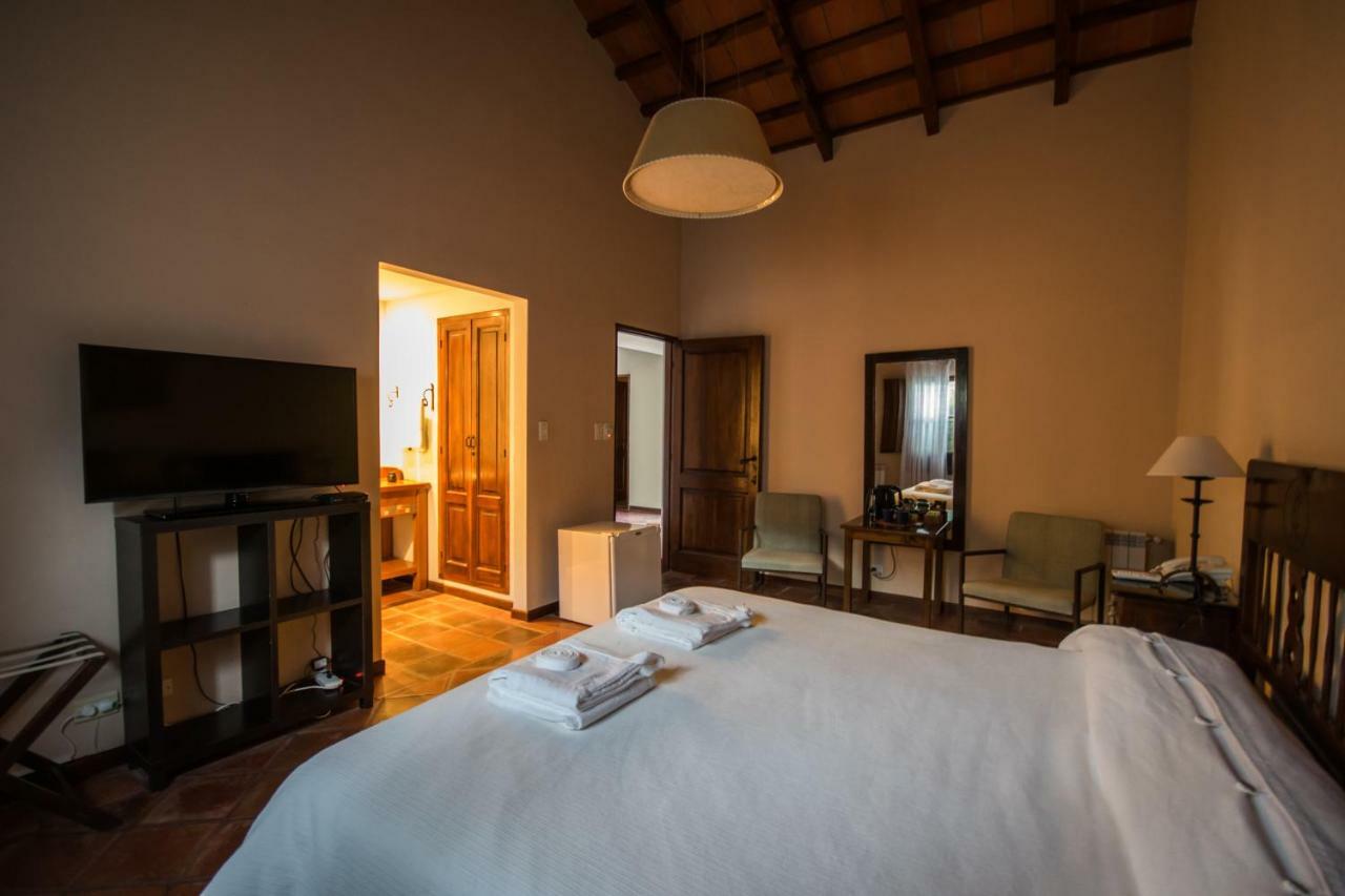 Hotel Torrontes Сан-Лоренсо Экстерьер фото